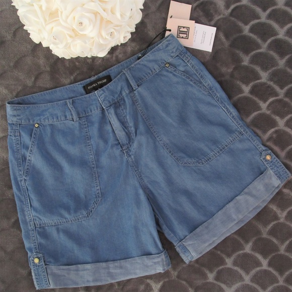 Ivanka Trump Pants - NWT Ivanka Trump Blue Chambray Denim Cuffed Shorts